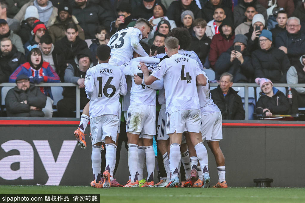 英超-齐尔克泽神仙球芒特破门 曼联2-1逆转水晶宫四轮首胜